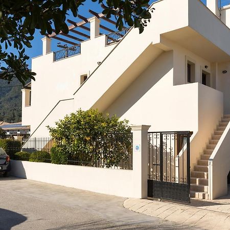 Lemon Tree Corfu Apartments By Konnect إيبسوس المظهر الخارجي الصورة